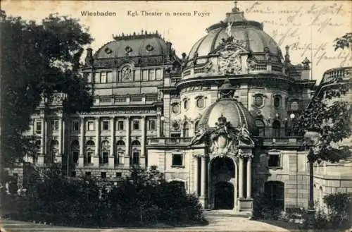 Ak Wiesbaden in Hessen, königliches Theater mit neuem Foyer