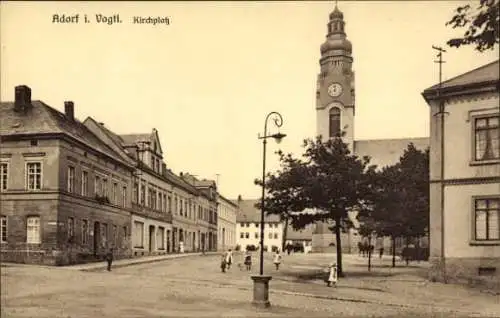 Ak Adorf im Vogtland, Kirchplatz