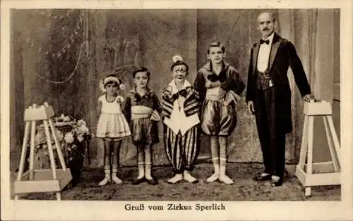 Ak Gruß vom Zirkus Sperlich, Artisten, Kinder, Clown