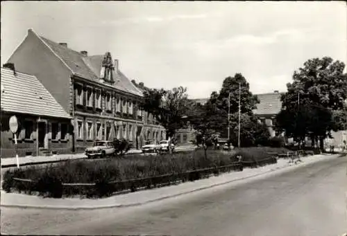 Ak Nienburg an der Saale, Schillerplatz