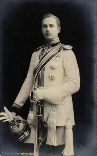 Ak Prinz Moritz zu Schaumburg Lippe, Portrait in Uniform