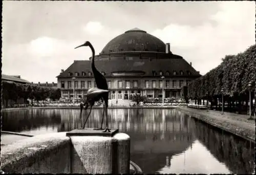 Ak Hannover in Niedersachsen, Stadthalle, Reiher-Statue