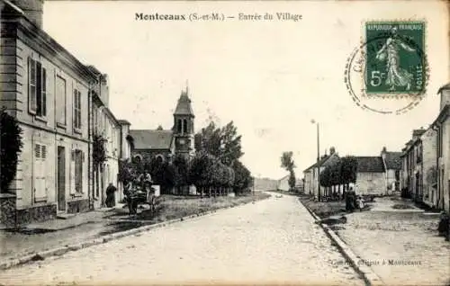 Ak Montceaux Seine et Marne, Dorfeingang