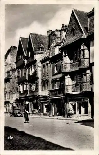 Ak Lannion Côtes d’Armor, Maisons du XVe et XVIe siecle, Place du Centre