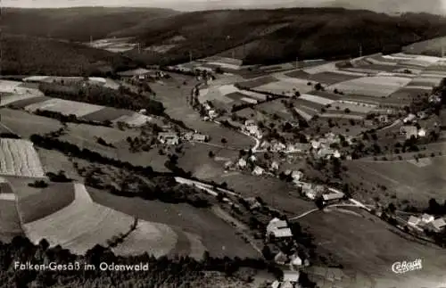 Ak Falken Gesäß Oberzent im Odenwald, Totalansicht, Gasthaus zur Krone