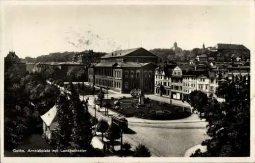 Ak Gotha in Thüringen, Arnoldiplatz mit Landestheater