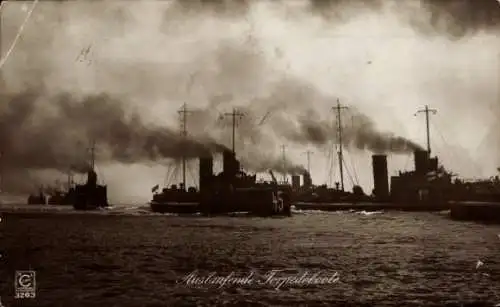 Ak Deutsche Kriegsschiffe, Auslaufende Torpedoboote, Nr. 45