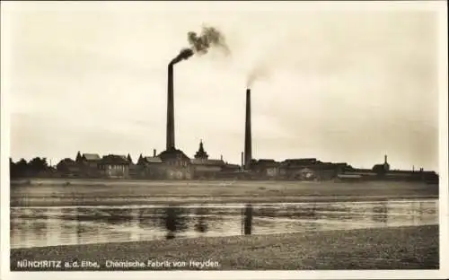 Ak Nünchritz in Sachsen, Chemische Fabrik von Heyden