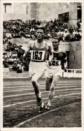 Ak Berlin, Olympia 1936, Zielbild im 5000m Lauf, Höckert, Läthinen