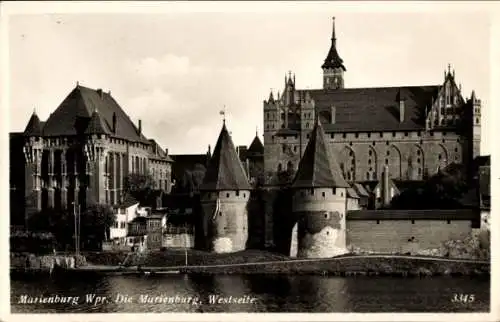 Ak Marienburg Malbork Westpreußen, Marienburg, Westseite