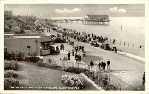 Ak Cleethorpes Yorkshire England, die Parade, Pier Pavillon