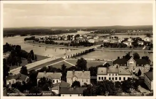 Ak Karlstad Schweden, Tingvallabron och Sundsta, Vogelschau auf die Brücke, Ortschaft