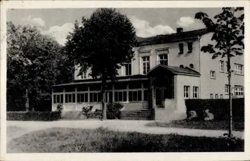 Ak Ostseebad Wustrow Fischland, FDGB Ferienheim Strandhotel