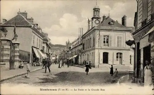 Ak Montereau Seine et Marne, Poste, Grande Rue