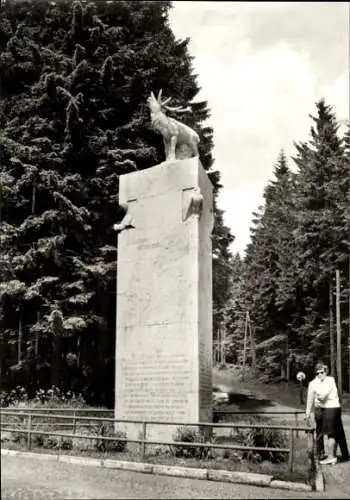 Ak Frauenwald am Rennsteig Ilmenau in Thüringen, Monument