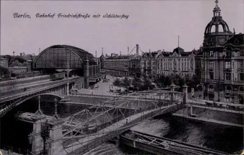 Ak Berlin Mitte, Bahnhof Friedrichstraße mit Schlütersteg