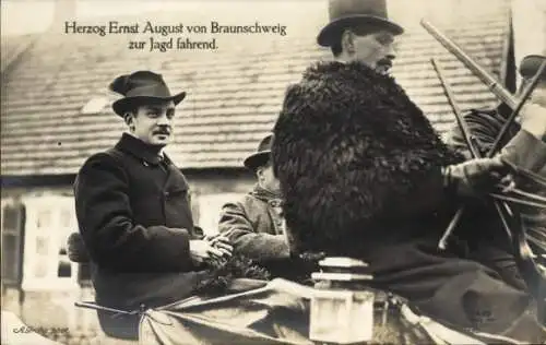 Ak Herzog Ernst August von Braunschweig zur Jagd fahrend, Ernst August von Hannover