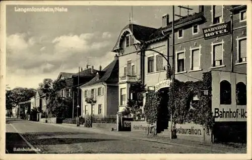 Ak Langenlonsheim an der Nahe Pfalz, Bahnhof Hotel, Bahnhofstraße