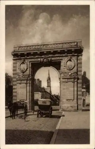 Ak Beaune Côte-d'Or, Porte Saint Nicolas, Chapelle du Saint Coeur