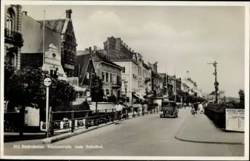 Ak Rüdesheim am Rhein, Rheinstraße, Hotel Traube, Germania, Häuserfassaden