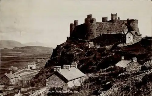 Ak Harlech Wales, Schloss