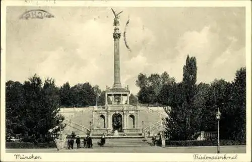 Set von 27 AK München, Marienplatz, Brunnen am Friedensengel etc.