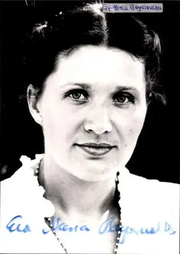 Ak Schauspielerin Eva Maria Bayerwaltes, Portrait,  Autogramm