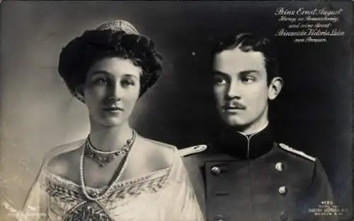 Ak Prinz Ernst August von Braunschweig, Prinzessin Victoria Luise von Preußen