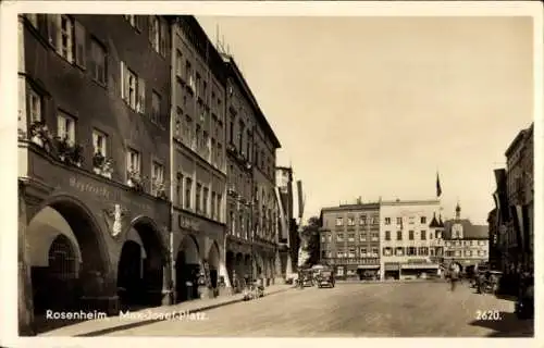 Ak Rosenheim Oberbayern, Max-Josef-Platz, Geschäftshäuser