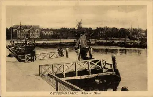 Ak Ostseebad Laboe, Hafen mit Mühle