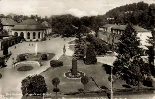 Ak Kudowa Zdrój Bad Kudowa Schlesien, Kurpark, Schloss