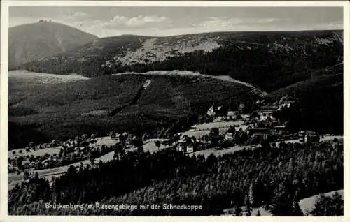 Ak Karpacz Górny Brückenberg Krummhübel Riesengebirge Schlesien, Gesamtansicht, Schneekoppe