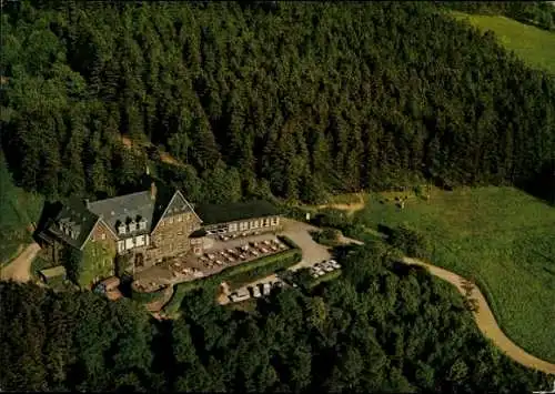 Ak Dahle Altena im Sauerland, Hotel Kohlberghaus, Fliegeraufnahme