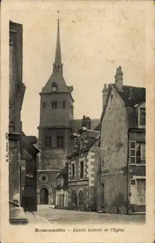 Ak Romorantin Loir et Cher, Entree laterale de l'Eglise