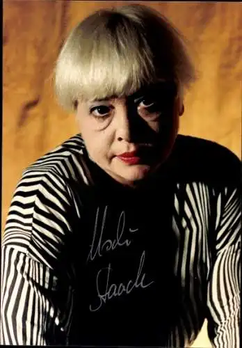 Ak Schauspielerin Ursula "Uschi" Staack, Portrait, Autogramm