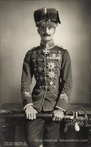 Ak Fürst Adolf zu Schaumburg Lippe in Husarenuniform, Portrait