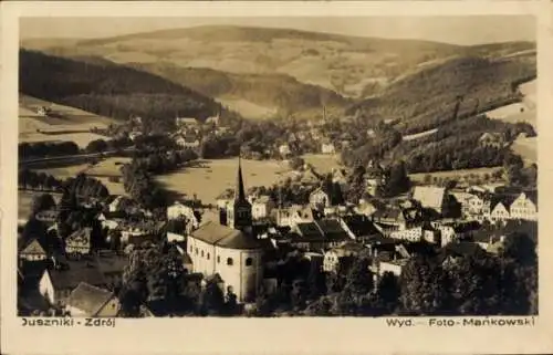 Ak Duszniki Zdrój Bad Reinerz Schlesien, Blick über den Ort, Kirche, Umgebung