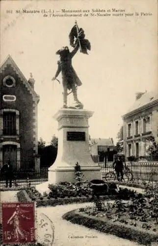 Ak Saint Nazaire Loire Atlantique, Monument aux Soldats