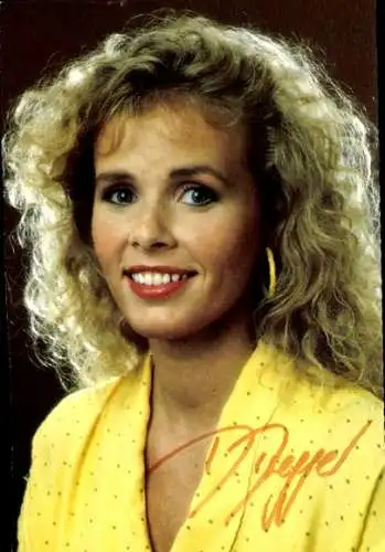 Ak Moderatorin Dorothee Dregger, Portrait, Autogramm