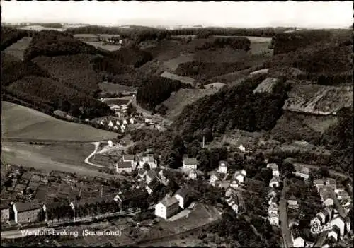 Ak Eveking Werdohl im Sauerland, Luftbild, Gesamtansicht