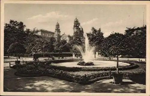 Ak München Bayern, Hofgarten, Wasserspiel