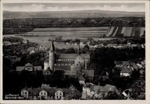 Ak Gernrode Quedlinburg im Harz, Teilansicht, Kirche, Felder