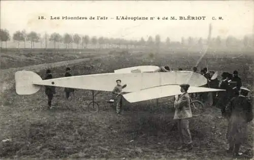 Ak Pioneers of the Air, Flugzeug Nr. 4 von Herrn Bleriot