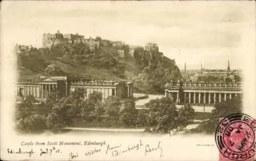 Ak Edinburgh Schottland, Burg vom Scott Monument