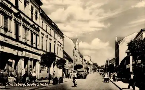 Ak Strausberg in der Mark, Große Straße, Geschäft Hermann Woskowiak