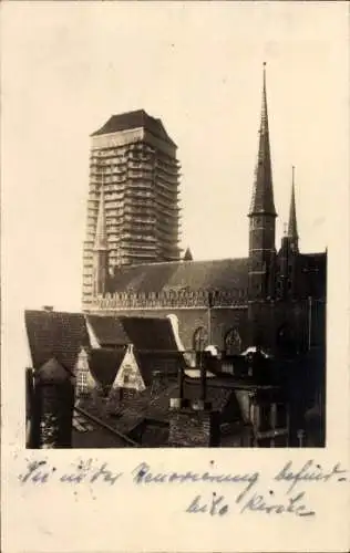 Foto Ak Gdańsk Danzig, Marienkirche, Renovierungsarbeiten am Glockenturm