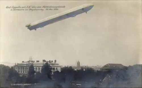 Ak Bayreuth in Oberfranken, Graf Zeppelin mit Z II über dem Militärdienstgebäude, 1909