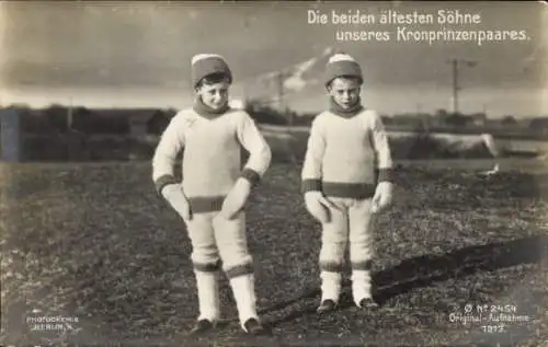Ak Söhne des Kronprinzenpaares, Prinz Wilhelm von Preußen, Louis Ferdinand, Strickkleidung