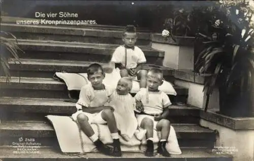 Ak Prinzen Wilhelm, Louis Ferdinand, Hubertus und Friedrich Georg von Preußen