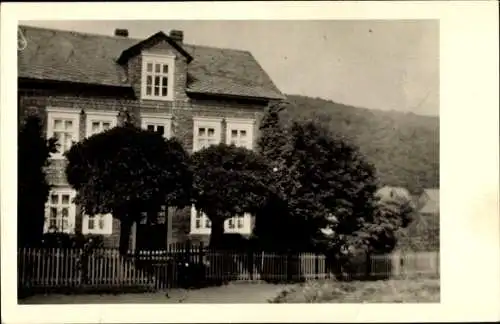 Ak Salchendorf Neunkirchen im Siegerland, Haus, Gartenzaun, Bäume